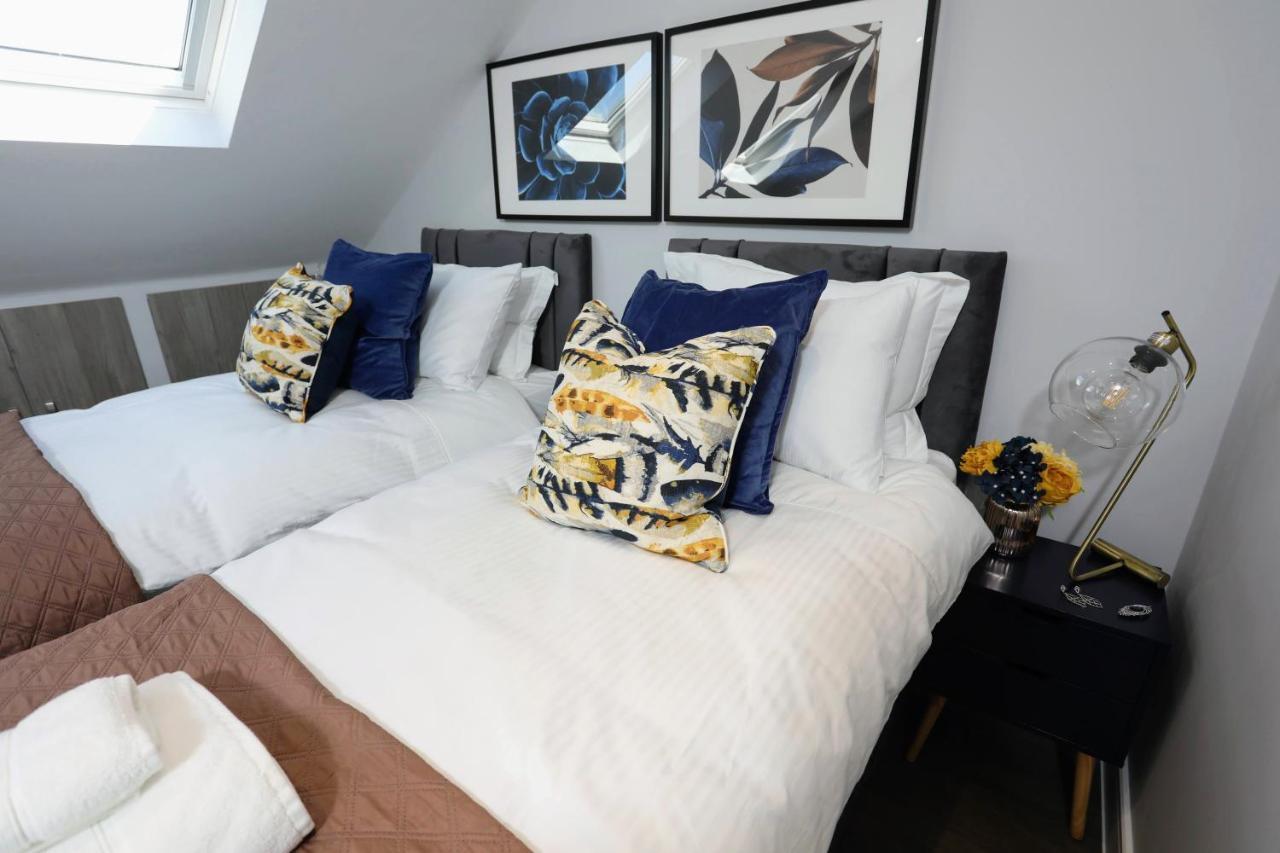 Aisiki Apartments At Stanhope Road, North Finchley, Airconditioned Multiple 2 Or 3-Bedroom, Pet-Friendly Duplex Flats, King Or Twin Beds, Airconditioned & Free Wi-Fi Kültér fotó