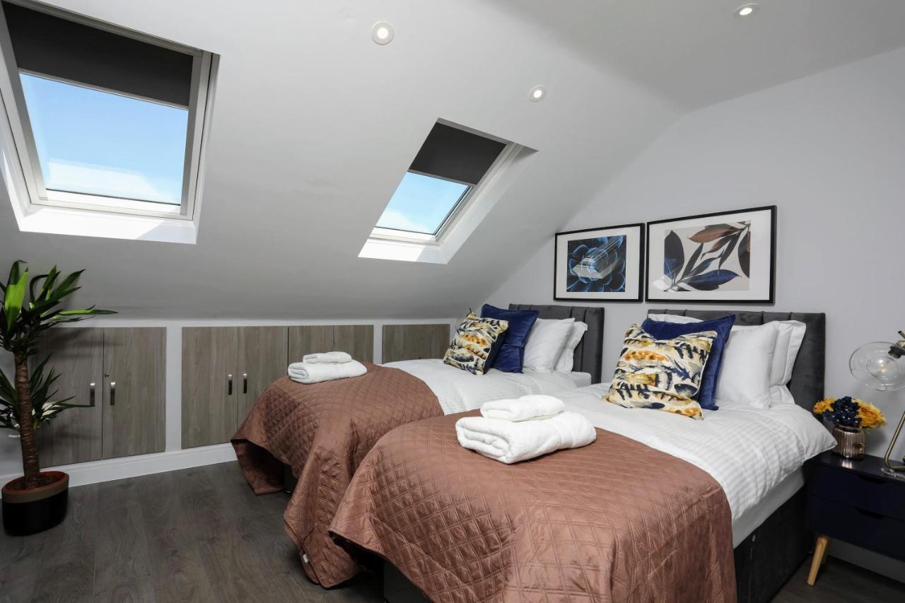 Aisiki Apartments At Stanhope Road, North Finchley, Airconditioned Multiple 2 Or 3-Bedroom, Pet-Friendly Duplex Flats, King Or Twin Beds, Airconditioned & Free Wi-Fi Kültér fotó
