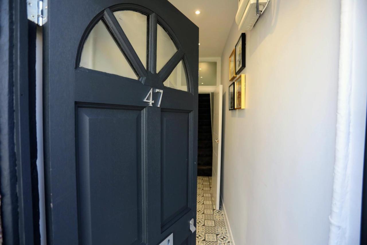 Aisiki Apartments At Stanhope Road, North Finchley, Airconditioned Multiple 2 Or 3-Bedroom, Pet-Friendly Duplex Flats, King Or Twin Beds, Airconditioned & Free Wi-Fi Kültér fotó