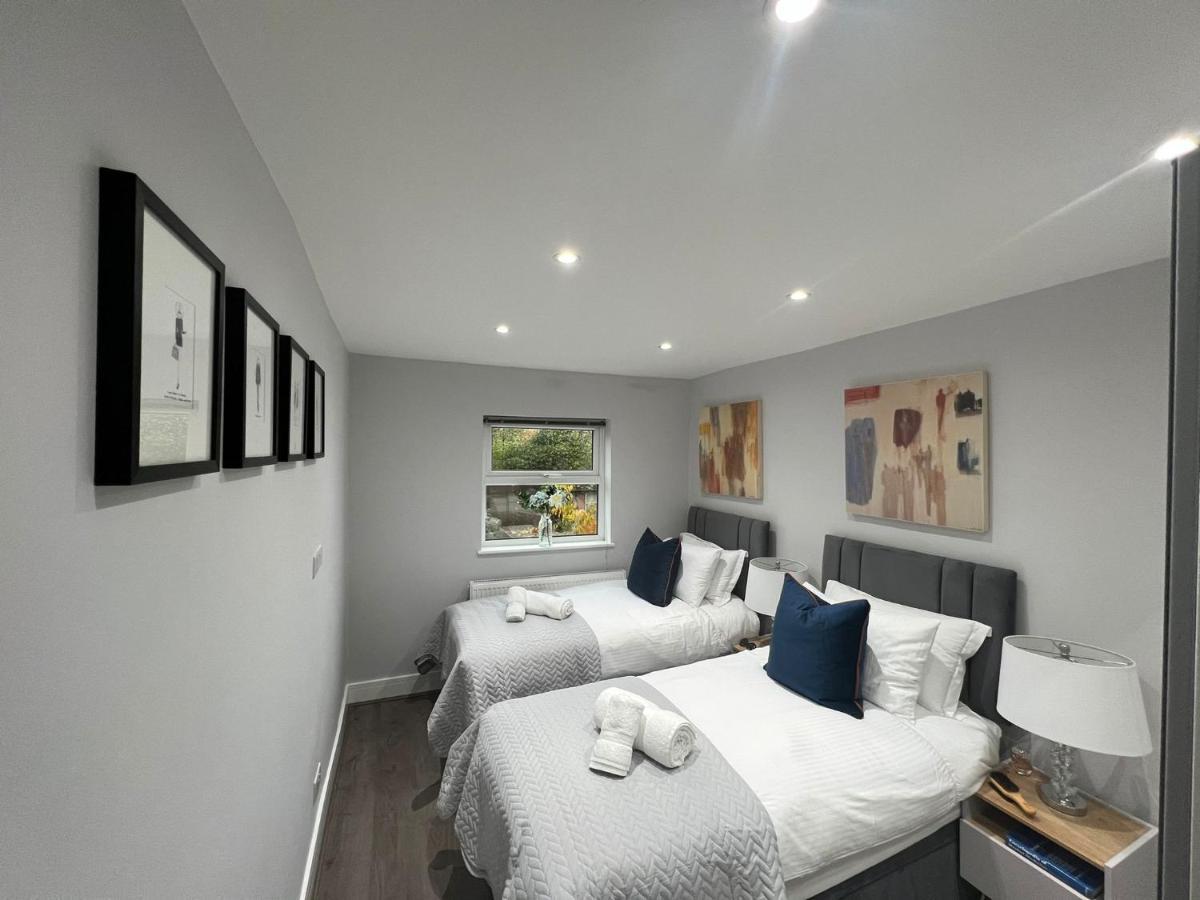 Aisiki Apartments At Stanhope Road, North Finchley, Airconditioned Multiple 2 Or 3-Bedroom, Pet-Friendly Duplex Flats, King Or Twin Beds, Airconditioned & Free Wi-Fi Kültér fotó