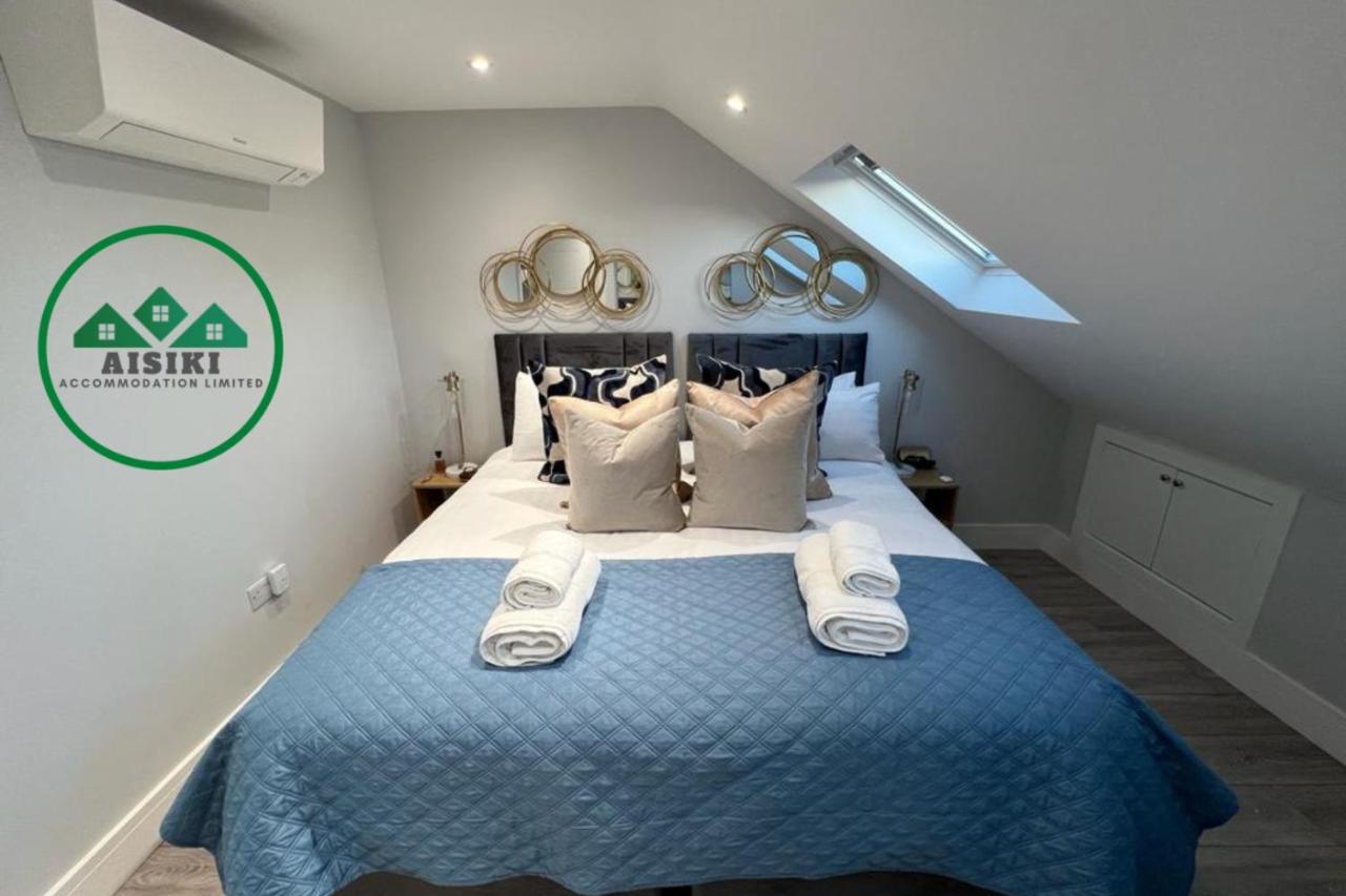 Aisiki Apartments At Stanhope Road, North Finchley, Airconditioned Multiple 2 Or 3-Bedroom, Pet-Friendly Duplex Flats, King Or Twin Beds, Airconditioned & Free Wi-Fi Kültér fotó