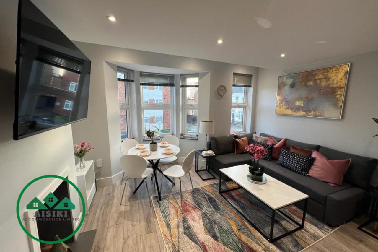 Aisiki Apartments At Stanhope Road, North Finchley, Airconditioned Multiple 2 Or 3-Bedroom, Pet-Friendly Duplex Flats, King Or Twin Beds, Airconditioned & Free Wi-Fi Kültér fotó