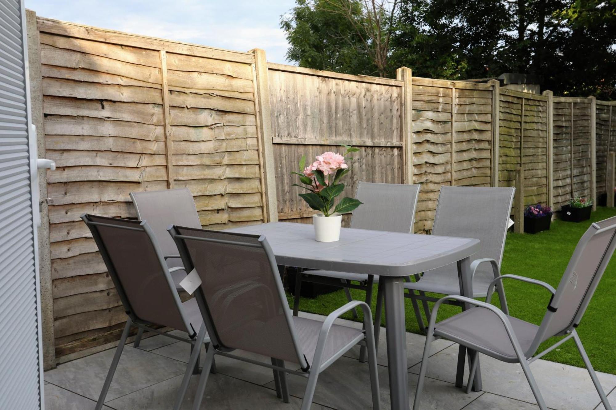 Aisiki Apartments At Stanhope Road, North Finchley, Airconditioned Multiple 2 Or 3-Bedroom, Pet-Friendly Duplex Flats, King Or Twin Beds, Airconditioned & Free Wi-Fi Kültér fotó