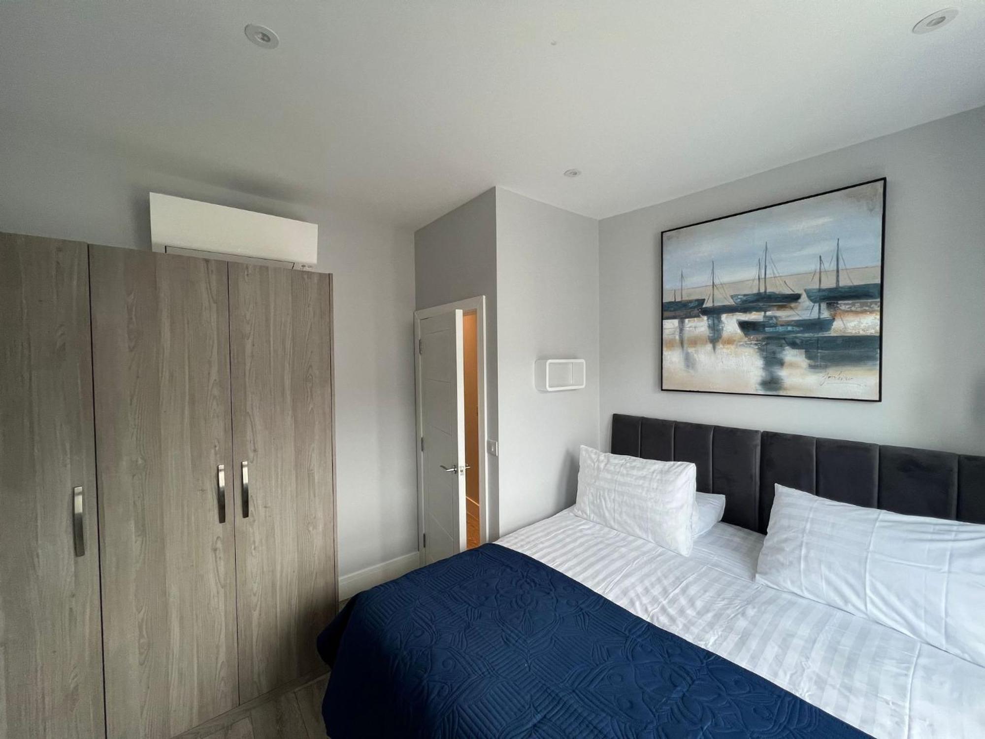 Aisiki Apartments At Stanhope Road, North Finchley, Airconditioned Multiple 2 Or 3-Bedroom, Pet-Friendly Duplex Flats, King Or Twin Beds, Airconditioned & Free Wi-Fi Kültér fotó